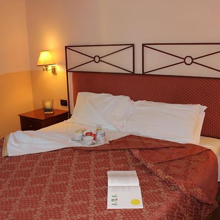 Hotel Semifonte Barberino Val d'Elsa ภายนอก รูปภาพ