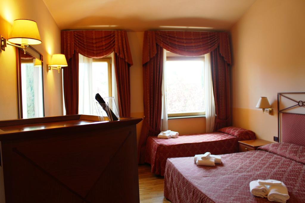 Hotel Semifonte Barberino Val d'Elsa ภายนอก รูปภาพ