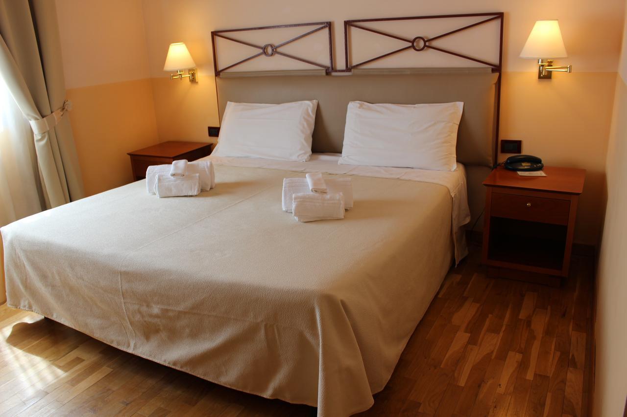 Hotel Semifonte Barberino Val d'Elsa ภายนอก รูปภาพ